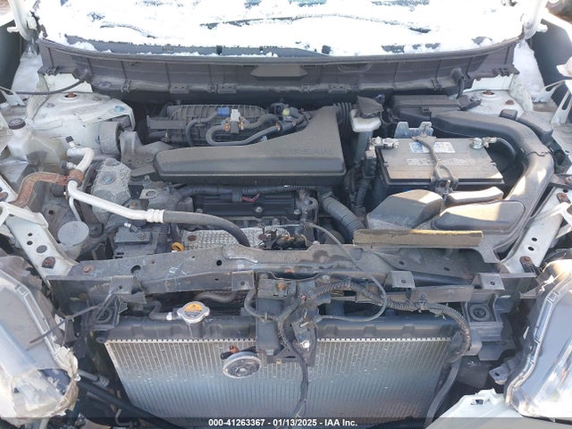 JN8AT2MV7GW145268 Nissan ROGUE SV