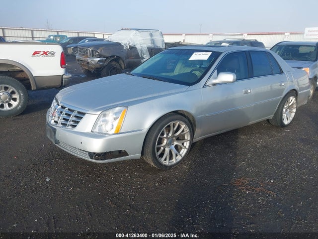 2010 CADILLAC DTS 1G6KD5EY6AU132573 Photo 1