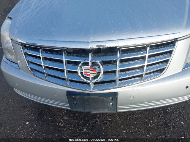 2010 CADILLAC DTS 1G6KD5EY6AU132573 Photo 5