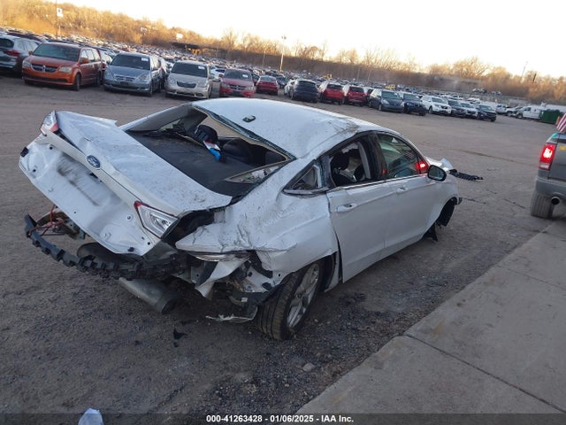 Ford FUSION SE 2014 1FA6P0H7XE5395344 Image 4