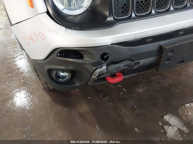 ZACNJBC11LPL46296 Jeep Renegade Trailhawk 4x4