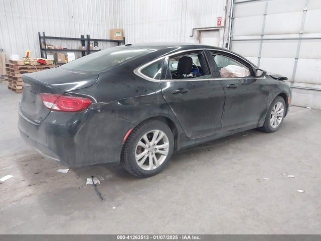 Chrysler 200 Limited 2015 1C3CCCAB9FN591144 Image 4