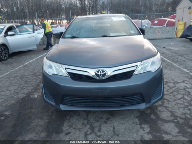 4T1BF1FK6EU458806 Toyota CAMRY LE