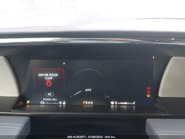 5LMJJ3TT7JEL22463 Lincoln Navigator L Black Label
