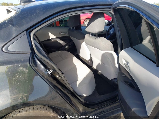 JTDEPRAE4LJ001313 Toyota COROLLA LE