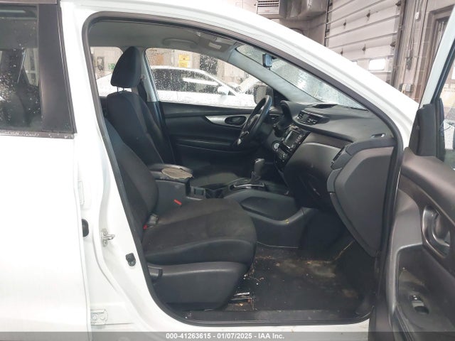JN1BJ1CR5KW350801 Nissan Rogue Sport S