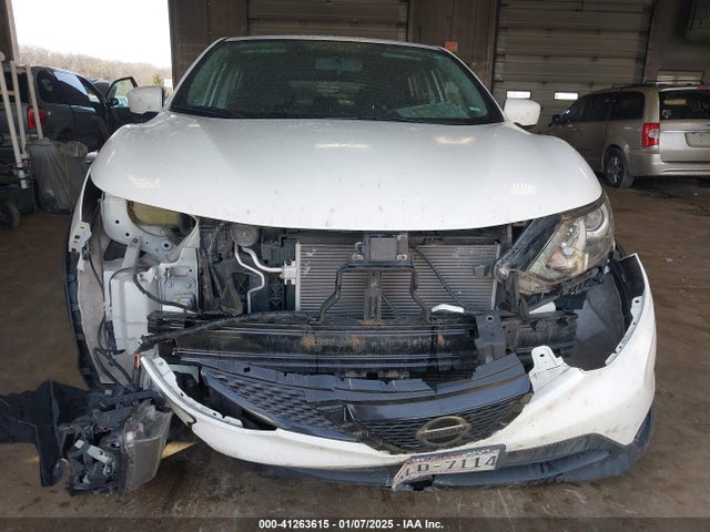 JN1BJ1CR5KW350801 Nissan Rogue Sport S