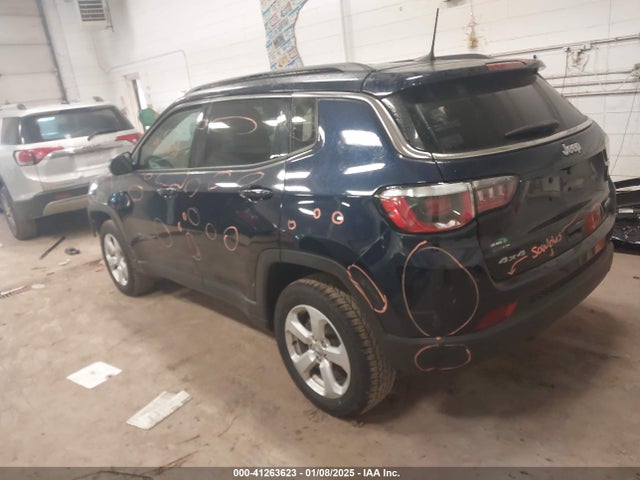 Jeep Compass Latitude 4x4 2020 3C4NJDBB7LT157086 Image 3