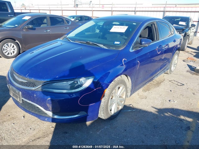 Chrysler 200 Limited 2016 1C3CCCAB5GN102336 Image 2