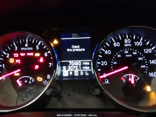 JN8AS5MV1EW718196 Nissan Rogue Select S