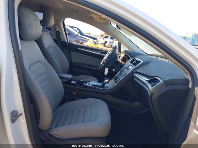 Ford FUSION S 2014 3FA6P0G77ER331616 Image 5