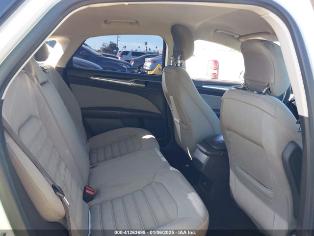 Ford FUSION S 2014 3FA6P0G77ER331616 Image 8