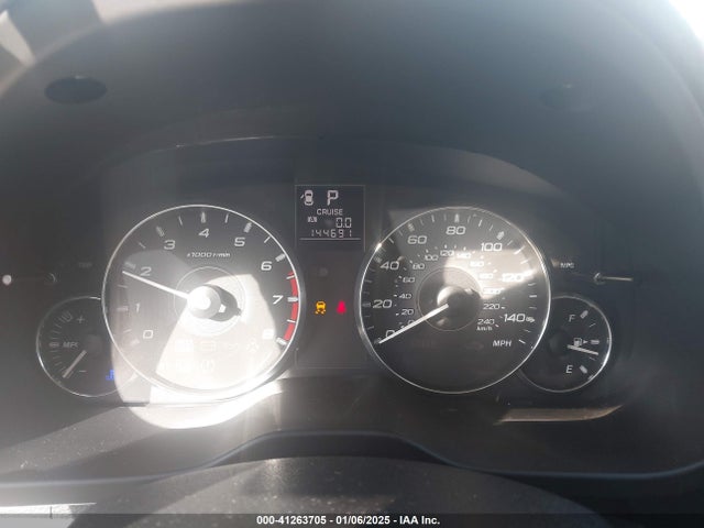 41263705 :رقم المزاد ، 4S4BRBCC7B3403924 vin ، 2011 Subaru Outback 2.5i Premium مزاد بيع