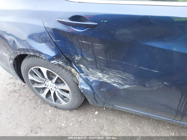 19UUB1F54GA015109 Acura TLX TECH