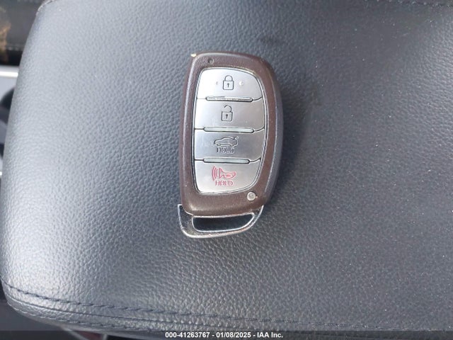 Hyundai Elantra Value Edition 2017 KMHD84LF4HU418224 Image 11