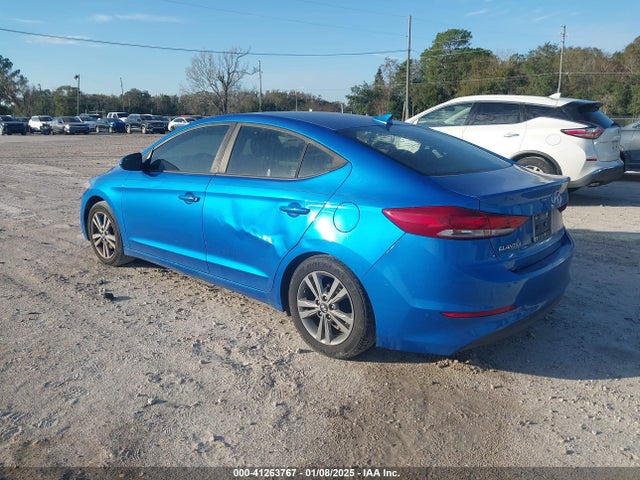 Hyundai Elantra Value Edition 2017 KMHD84LF4HU418224 Image 3