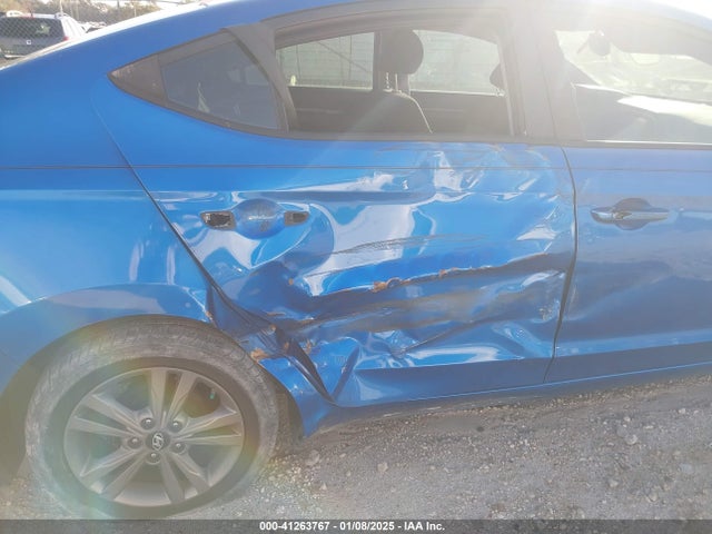 Hyundai Elantra Value Edition 2017 KMHD84LF4HU418224 Image 6
