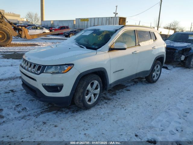 3C4NJDBB3HT660234 Jeep New Compass Latitude 4x4