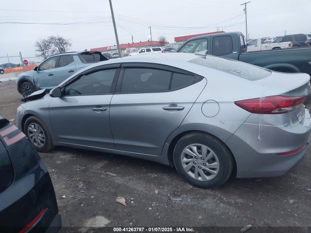 Hyundai ELANTRA SE 2017 5NPD74LF4HH169764 Image 14