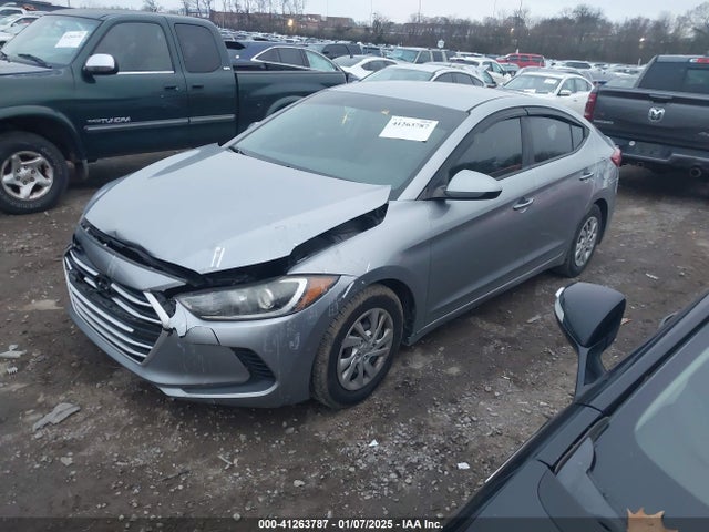 Hyundai ELANTRA SE 2017 5NPD74LF4HH169764 Image 2