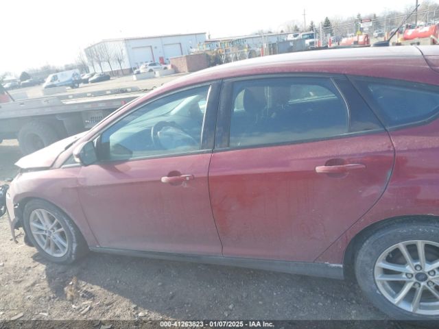 1FADP3K2XFL383438 Ford FOCUS SE