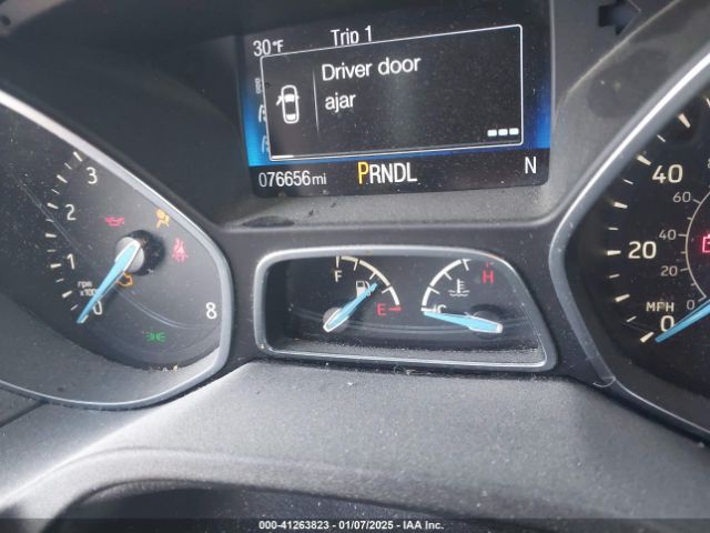 1FADP3K2XFL383438 Ford FOCUS SE