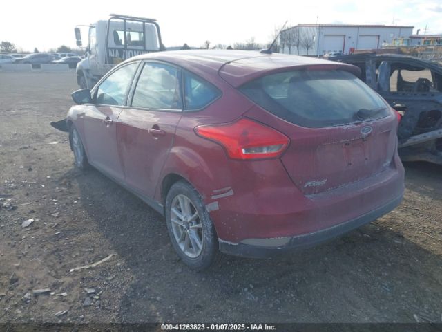 1FADP3K2XFL383438 Ford FOCUS SE