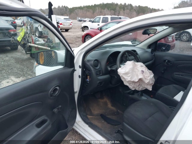 3N1CN7APXGL904201 Nissan Versa 1.6 S+
