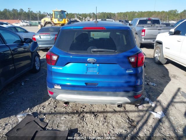 1FMCU0HD6KUC30965 Ford ESCAPE SEL