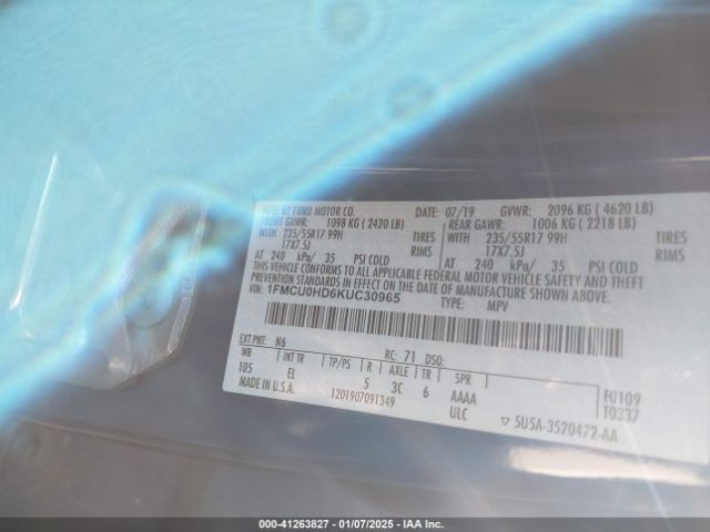 1FMCU0HD6KUC30965 Ford ESCAPE SEL