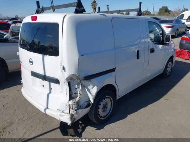 3N6CM0KN6HK715473 Nissan Nv200 S
