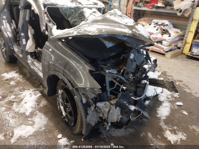 2T3BFREV1HW671197 Toyota RAV4 LE