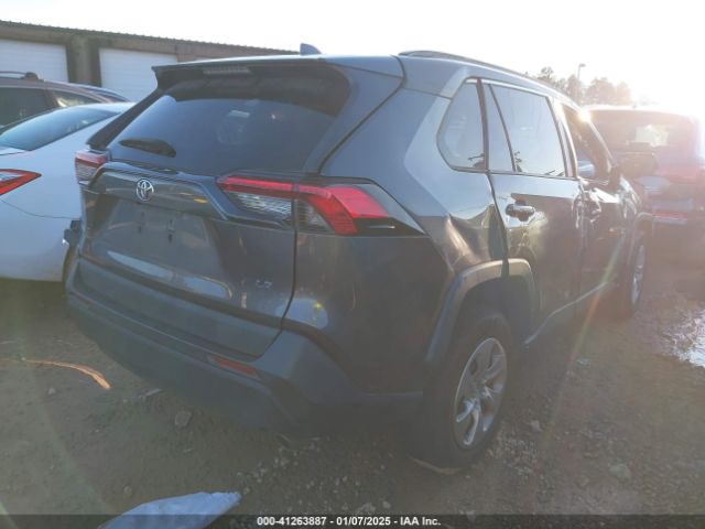 2T3H1RFV2KW037427 Toyota RAV4 LE