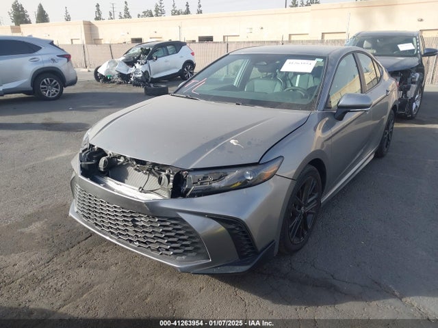 Toyota CAMRY SE 2025 4T1DAACK9SU506712 Image 2