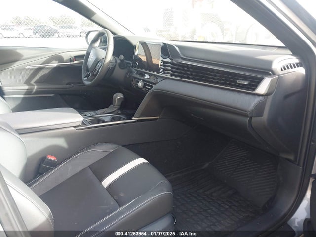 Toyota CAMRY SE 2025 4T1DAACK9SU506712 Image 5
