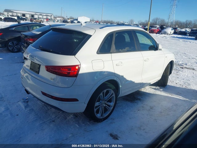2018 AUDI Q3 WA1BCCFS0JR000243 Photo 3