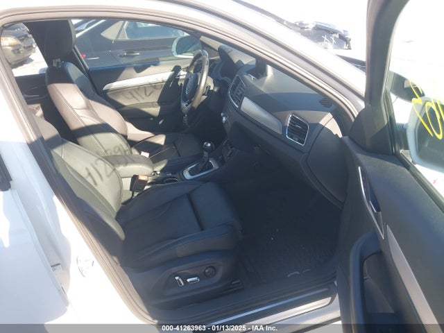 2018 AUDI Q3 WA1BCCFS0JR000243 Photo 4