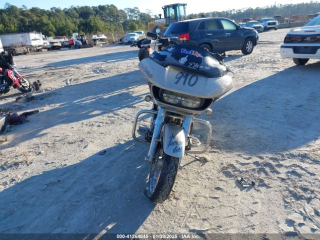 2018 HARLEY-DAVIDSON FLTRX 1HD1KHC15JB624639 Photo 4