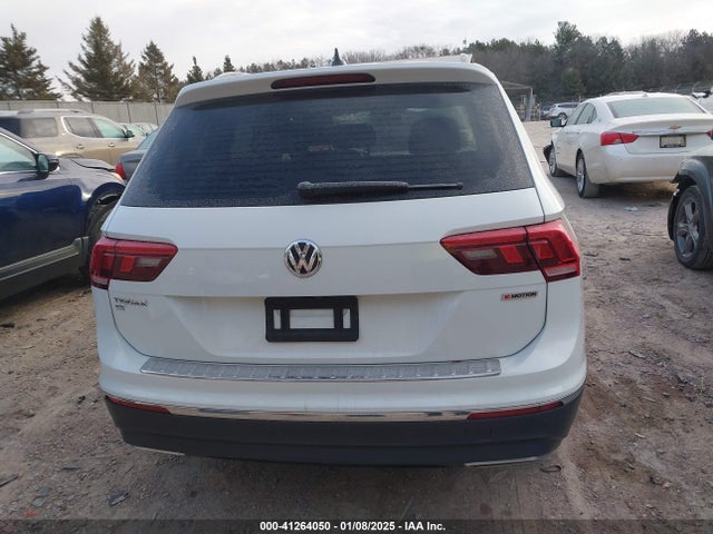 3VV2B7AX0MM142554 Volkswagen Tiguan 2.0t Se/2.0t Se R-line Black/2.0t Sel