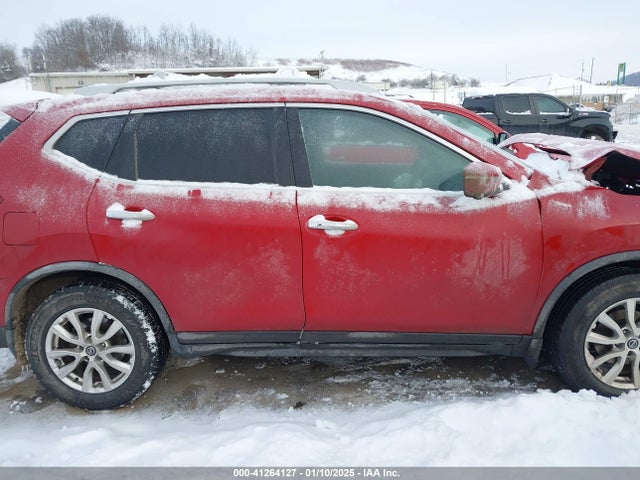 Nissan ROGUE SV 2017 5N1AT2MVXHC826230 Image 13