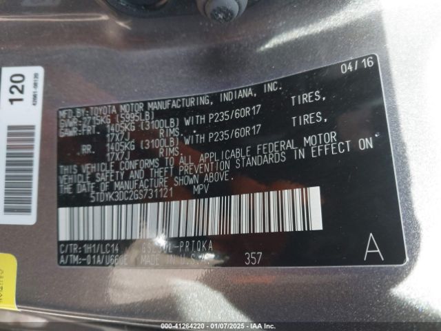 5TDYK3DC2GS731121 Toyota Sienna Xle 8 Passenger