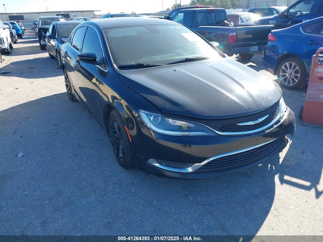 Chrysler 200 Limited 2015 1C3CCCAB6FN575404 главное изображение