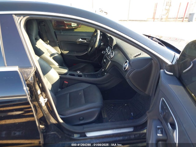 Mercedes-Benz CLA 250 2014 WDDSJ4EB9EN139454 Image 5