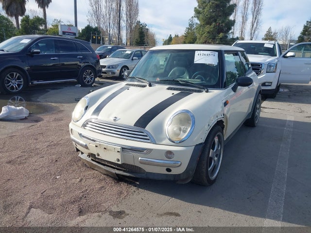 2003 MINI COOPER WMWRC33473TC42303 Photo 1