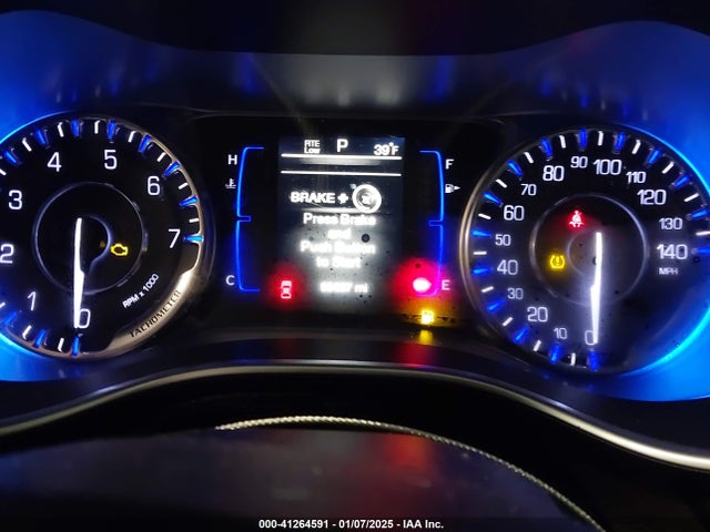Chrysler 200 Limited 2015 1C3CCCAB5FN638069 Image 7