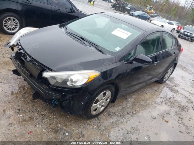 KNAFK4A64F5330201 KIA FORTE LX