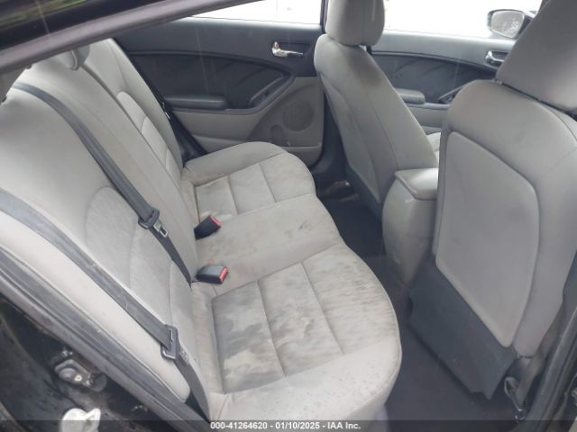 KNAFK4A64F5330201 KIA FORTE LX
