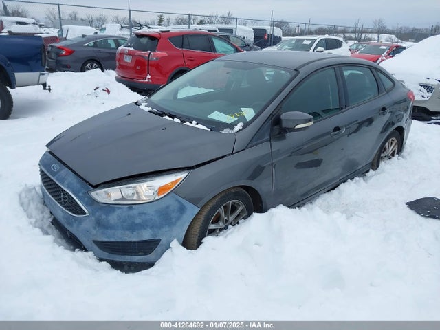 Ford FOCUS SE 2015 1FADP3F21FL209297 Image 2