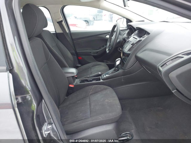 Ford FOCUS SE 2015 1FADP3F21FL209297 Image 5