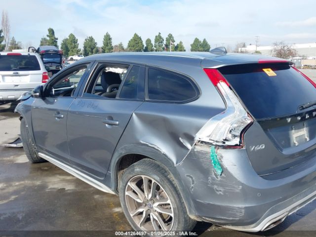 YV440MWK7H1025238 Volvo V60 Cross Country T5